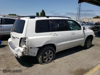 2004 Toyota Highlander with VIN JTEEP21A640048835, listed as a Copart auction lot 64839714 with 205,353 mi miles and Salvage Title. Bid and sale history available at carsss.com. Image 3.
