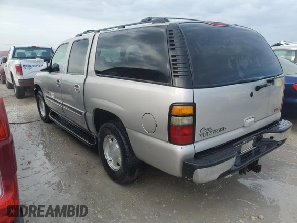2004 GMC Yukon XL SLT with VIN 1GKEC16Z64J201494, listed as a Copart auction lot 75116274 with 201,386 mi miles and Salvage Title. Bid and sale history available at carsss.com. Image 2.