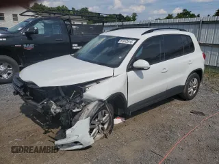 2017 Volkswagen Tiguan S z VIN WVGBV7AX6HK011093, wystawiony jako Copart lot #61912514 z przebiegiem Nie podano mil oraz Szkoda całkowita • Salvage title. Historia ofert i sprzedaży dostępna na DreamBid. Obrazek 1.