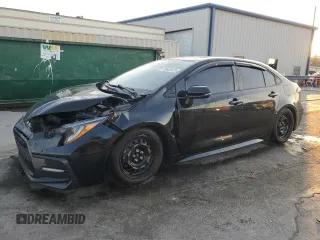 2021 Toyota Corolla SE with VIN 5YFM4MCE1MP064256, listed as a Copart auction lot 88403625 with 97,913 mi miles and Salvage Title. Bid and sale history available at carsss.com. Image 1.