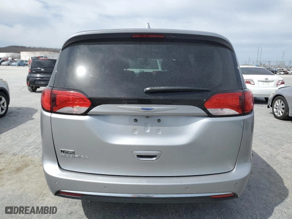 2018 Chrysler Pacifica Touring L with VIN 2C4RC1BG2JR217233, listed as a Copart auction lot 50174145 with NaN miles and Clean Title. Bid and sale history available at carsss.com. Image 6.
