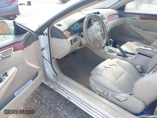 2006 Toyota Camry Solara SE V6 with VIN 4T1FA38P66U081724, listed as a IAAI auction lot 41966105 with 209,519 mi miles. Bid and sale history available at carsss.com. Image 14.
