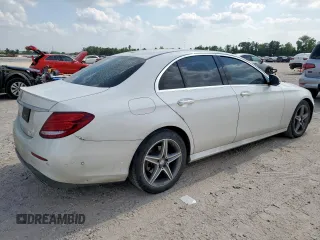 2017 Mercedes-Benz E 300 Luxury with VIN WDDZF4JB6HA091364, listed as a Copart auction lot 58209375 with 169,960 mi miles and Clean title. Bid and sale history available at DreamBid. Image 3.