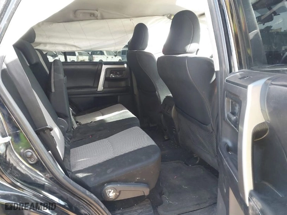 2016 Toyota 4Runner SR5 with VIN JTEZU5JR3G5136573, listed as a IAAI auction lot 41243438 with 109,897 mi miles. Bid and sale history available at carsss.com. Image 8.