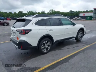 2021 Subaru Outback Touring with VIN 4S4BTAPC6M3186715, listed as a IAAI auction lot 42429816 with 28,784 mi miles and . Bid and sale history available at DreamBid. Image 4.