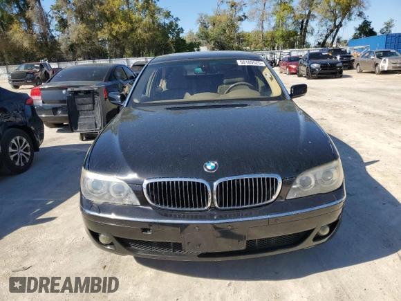 2006 BMW 7 Series 750Li z VIN WBAHN83566DT60821, wystawiony jako Copart lot #50189525 z przebiegiem 151 446 mil mil oraz Szkoda całkowita • Salvage title. Historia ofert i sprzedaży dostępna na DreamBid. Obrazek 5.