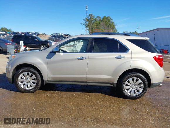 2010 Chevrolet Equinox LT w/2LT with VIN 2CNFLPEY6A6211880, listed as a IAAI auction lot 41694572 with 317,775 mi miles. Bid and sale history available at carsss.com. Image 14.