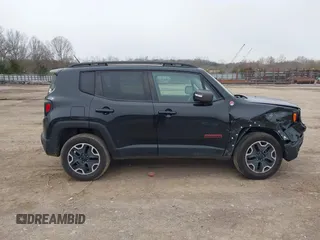 2017 Jeep Renegade Trailhawk z VIN ZACCJBCB9HPG55038, wystawiony jako IAAI lot #41737043 z przebiegiem 103 488 mil mil oraz . Historia ofert i sprzedaży dostępna na DreamBid. Obrazek 14.