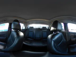 2018 Chrysler 300 Limited with VIN 2C3CCAKG1JH296670, listed as a IAAI auction lot 41691911 with 121,508 mi miles. Bid and sale history available at carsss.com. Image 19.