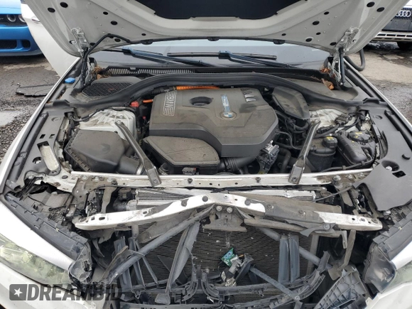 2018 BMW 5 Series 530e xDrive z VIN WBAJB1C56JB084422, wystawiony jako Copart lot #47596335 z przebiegiem 68 276 mil mil oraz Szkoda całkowita • Salvage title. Historia ofert i sprzedaży dostępna na DreamBid. Obrazek 11.