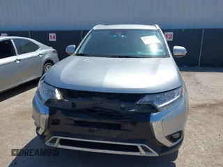 2020 Mitsubishi Outlander SE z VIN JA4AD3A30LZ029043, wystawiony jako IAAI lot #41976692 z przebiegiem 98 536 mil mil oraz . Historia ofert i sprzedaży dostępna na DreamBid. Obrazek 6.