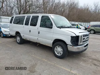 2009 Ford Econoline Passenger XL with VIN 1FBSS31L79DA65158, listed as a IAAI auction lot 41953876 with 181,240 mi miles. Bid and sale history available at carsss.com. Image 1.