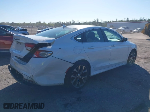 2016 Chrysler 200 C with VIN 1C3CCCCB0GN134012, listed as a IAAI auction lot 41427127 with 125,145 mi miles. Bid and sale history available at carsss.com. Image 4.