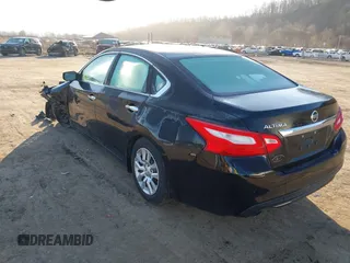2016 Nissan Altima S with VIN 1N4AL3AP7GN309816, listed as a IAAI auction lot 41768513 with 163,641 mi miles and . Bid and sale history available at DreamBid. Image 3.