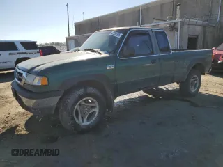 2001 Mazda B-Series Truck SE with VIN 4F4ZR17U81TM00228, listed as a Copart auction lot 46335385 with 96,371 mi miles and Clean Title. Bid and sale history available at DreamBid. Image 1.