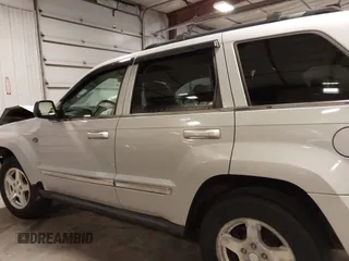 2007 Jeep Grand Cherokee Limited with VIN 1J8HR58P07C574882, listed as a IAAI auction lot 41871194 with 160,055 mi miles and . Bid and sale history available at DreamBid. Image 15.