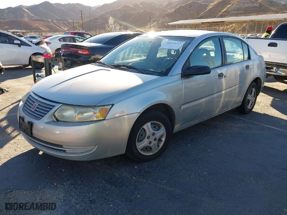 2005 Saturn ION with VIN 1G8AG52F55Z147846, listed as a IAAI auction lot 41133511 with 257,279 mi miles. Bid and sale history available at carsss.com. Image 2.