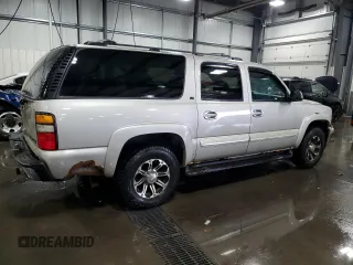 2005 Chevrolet Suburban LS with VIN 3GNFK16Z35G203233, listed as a Copart auction lot 56381734 with 234,378 mi miles and Salvage Title. Bid and sale history available at carsss.com. Image 3.