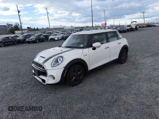 2021 MINI Hardtop 4 Door Cooper S z VIN WMWXU9C09M2P43346, wystawiony jako Copart lot #68969854 z przebiegiem 22 394 mil mil oraz Szkoda całkowita • Salvage title. Historia ofert i sprzedaży dostępna na DreamBid. Obrazek 1.