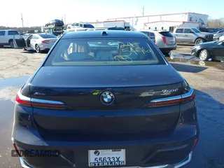 2024 BMW 7 Series with VIN WBA43EH0XRCP19582, listed as a IAAI auction lot 41195408 with Not provided miles and . Bid and sale history available at DreamBid. Image 16.