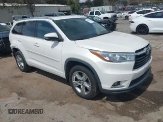 2014 Toyota Highlander Limited with VIN 5TDYKRFH3ES021170, listed as a IAAI auction lot 41906662 with 140,882 mi miles and . Bid and sale history available at DreamBid. Image 1.