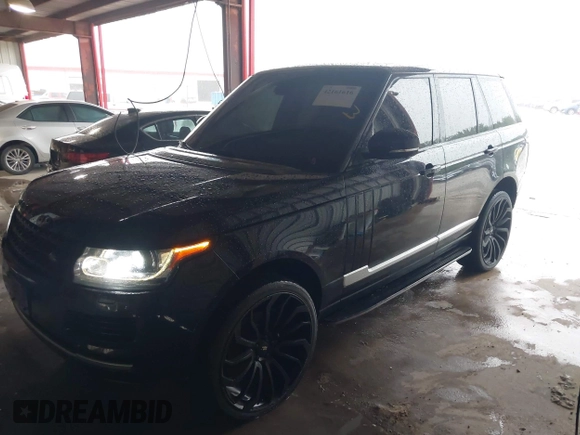 2014 Land Rover Range Rover HSE with VIN SALGS2WF0EA136283, listed as a IAAI auction lot 42161616 with 135,133 mi miles and . Bid and sale history available at DreamBid. Image 2.