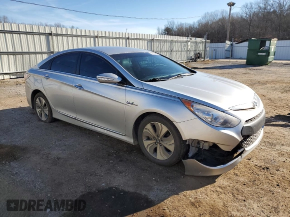 2013 Hyundai Sonata with VIN KMHEC4A45DA100032, listed as a Copart auction lot 46705995 with 124,544 mi miles and Salvage Title. Bid and sale history available at DreamBid. Image 4.