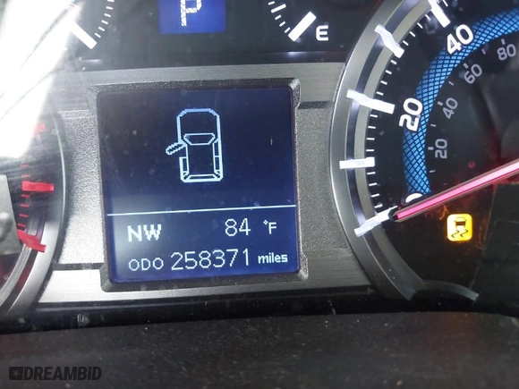2017 Toyota 4Runner SR5 with VIN JTEBU5JR9H5437934, listed as a IAAI auction lot 41755278 with 258,371 mi miles. Bid and sale history available at carsss.com. Image 7.