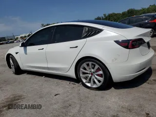 2021 Tesla Model 3 Long Range z VIN 5YJ3E1EB7MF093184, wystawiony jako Copart lot #58060385 z przebiegiem 51 678 mil mil oraz Nie do naprawy • Non repairable. Historia ofert i sprzedaży dostępna na DreamBid. Obrazek 2.