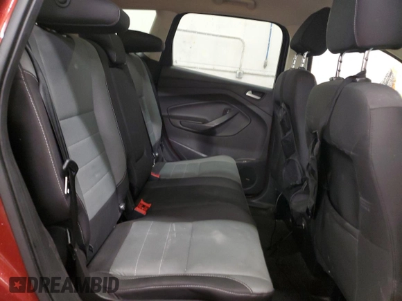 2016 Ford Escape SE z VIN 1FMCU0G9XGUB59807, wystawiony jako Copart lot #57920065 z przebiegiem 124 482 mil mil oraz Szkoda całkowita • Salvage title. Historia ofert i sprzedaży dostępna na DreamBid. Obrazek 10.