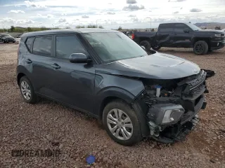 2020 Kia Soul LX with VIN KNDJ23AU5L7107980, listed as a Copart auction lot 49319285 with 50,547 mi miles and Salvage Title. Bid and sale history available at carsss.com. Image 4.