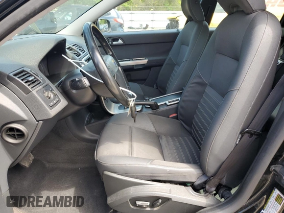 2008 Volvo S40 2.4L z VIN YV1MS382282365003, wystawiony jako Copart lot #55931845 z przebiegiem 225 785 mil mil oraz Czysty tytuł • Clean title. Historia ofert i sprzedaży dostępna na DreamBid. Obrazek 7.