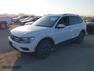 2021 Volkswagen Tiguan S with VIN 3VV1B7AX1MM002556, listed as a IAAI auction lot 40592120 with 55,222 mi miles. Bid and sale history available at carsss.com. Image 17.