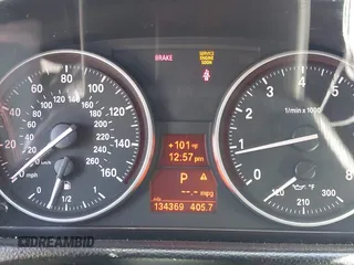 2007 BMW 3 Series 328i with VIN WBAWV13517PK48040, listed as a IAAI auction lot 42588220 with 134,369 mi miles and . Bid and sale history available at DreamBid. Image 7.