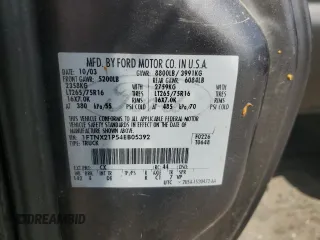 2004 Ford F-250 XL z VIN 1FTNX21P54EB05392, wystawiony jako Copart lot #57982065 z przebiegiem 244 312 mil mil oraz Czysty tytuł • Clean title. Historia ofert i sprzedaży dostępna na DreamBid. Obrazek 12.