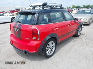 2011 MINI Countryman S z VIN WMWZC5C52BWL53856, wystawiony jako IAAI lot #42368316 z przebiegiem 107 318 mil mil oraz . Historia ofert i sprzedaży dostępna na DreamBid. Obrazek 4.
