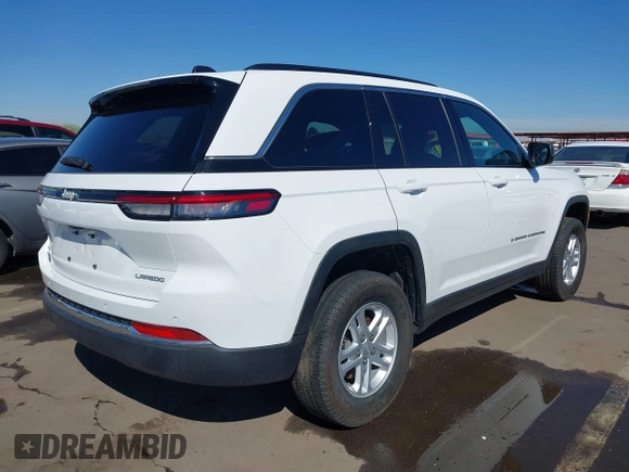 2024 Jeep Grand Cherokee Laredo X with VIN 1C4RJHAG4RC245779, listed as a IAAI auction lot 41830666 with 31,475 mi miles. Bid and sale history available at carsss.com. Image 4.
