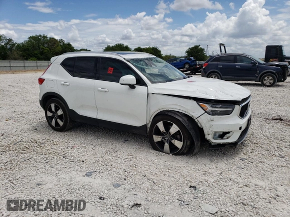 2020 Volvo XC40 Momentum with VIN YV4162UK3L2289293, listed as a Copart auction lot 58990463 with 40,269 mi miles and . Bid and sale history available at DreamBid. Image 4.
