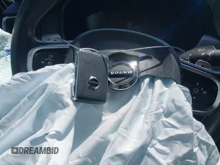 2020 Volvo S90 R-Design с VIN LVYA22MT7LP168513, выставлен на аукционе IAAI как лот 41978885 с пробегом 84 214 миль миль и . История ставок и продаж доступна на DreamBid. Изображение 11.