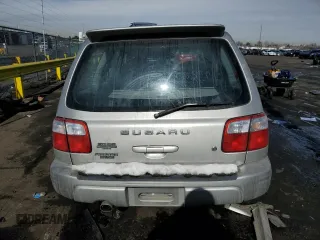 2001 Subaru Forester S w/Premium Pkg with VIN JF1SF65661H723898, listed as a Copart auction lot 45386555 with 139,820 mi miles and Salvage Title. Bid and sale history available at carsss.com. Image 6.