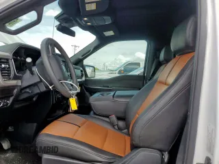 2021 Ford F-150 XL с VIN 1FTMF1CB5MKE21225, выставлен на аукционе Copart как лот 63836985 с пробегом 127 920 миль миль и Чистый • Clean title. История ставок и продаж доступна на DreamBid. Изображение 7.
