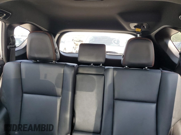 2016 Toyota RAV4 SE with VIN 2T3JFREV4GW531364, listed as a Copart auction lot 60031585 with 147,741 mi miles and Salvage title. Bid and sale history available at DreamBid. Image 10.