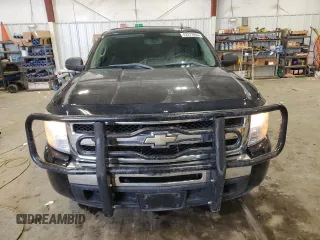 2011 Chevrolet Silverado 1500 LT with VIN 1GCNKSE0XBZ313186, listed as a Copart auction lot 42372955 with 50,977 mi miles and Non Repairable. Bid and sale history available at DreamBid. Image 5.
