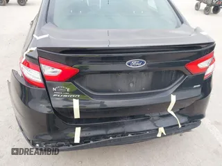 2015 Ford Fusion SE with VIN 3FA6P0H74FR167810, listed as a IAAI auction lot 41744496 with 228,716 mi miles. Bid and sale history available at carsss.com. Image 6.