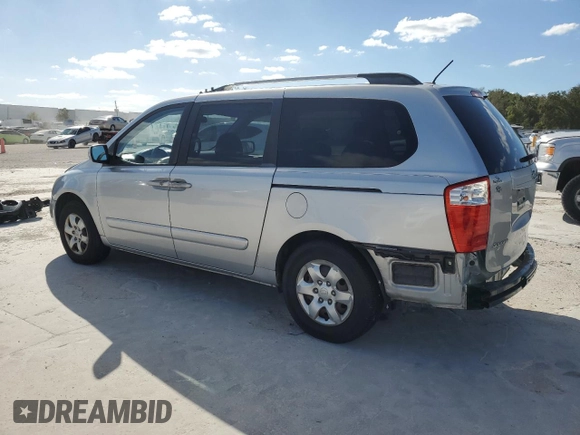 2009 Kia Sedona LX with VIN KNDMB233696315862, listed as a Copart auction lot 76493774 with 178,981 mi miles and Salvage Title. Bid and sale history available at carsss.com. Image 2.