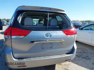 2011 Toyota Sienna XLE AAS with VIN 5TDYK3DC0BS056197, listed as a IAAI auction lot 41771073 with 195,022 mi miles and . Bid and sale history available at DreamBid. Image 15.