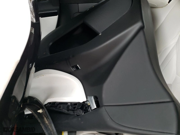 2016 Tesla Model X 70D with VIN 5YJXCAE25GF010816, listed as a Copart auction lot 39101783 with 88,461 mi miles. Bid and sale history available at carsss.com. Image 12.