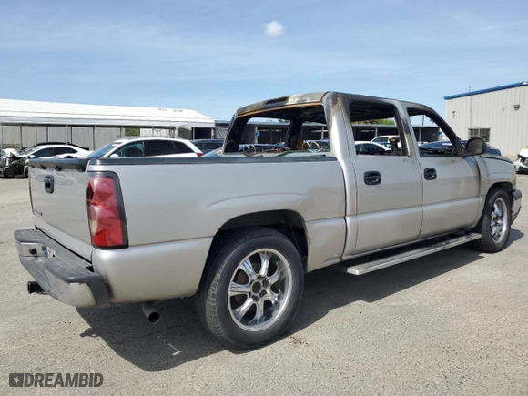 2007 Chevrolet Silverado 1500 Classic LS with VIN 2GCEC13V271158154, listed as a Copart auction lot 49926465 with 0 mi miles and Non Repairable. Bid and sale history available at carsss.com. Image 3.
