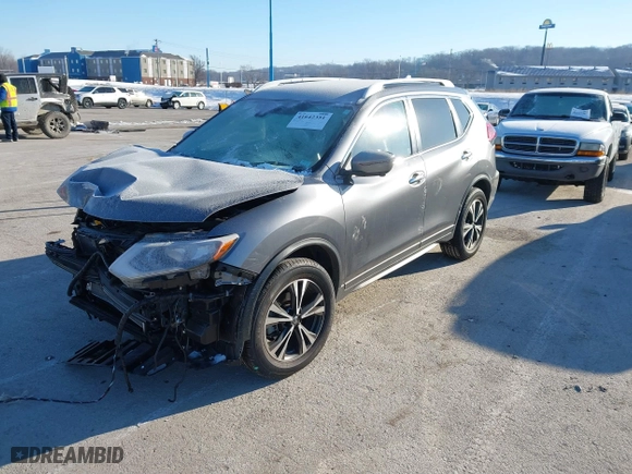 2020 Nissan Rogue SV with VIN JN8AT2MV5LW144436, listed as a IAAI auction lot 41642351 with 44,192 mi miles. Bid and sale history available at carsss.com. Image 17.