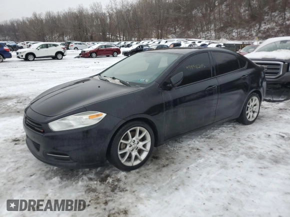 2013 Dodge Dart SXT z VIN 1C3CDFBH1DD134882, wystawiony jako Copart lot #43856205 z przebiegiem 124 629 mil mil oraz Czysty tytuł • Clean title. Historia ofert i sprzedaży dostępna na DreamBid. Obrazek 1.